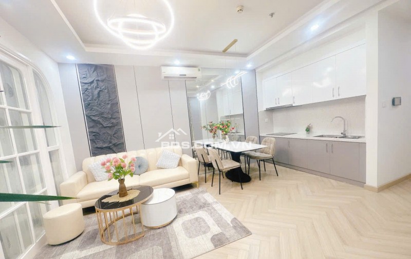 Chính chủ bán căn 1PN dt 53m2 bc Nam View thoáng tại T8 Times city gia bán 6,25 tỷ full đồ như ảnh