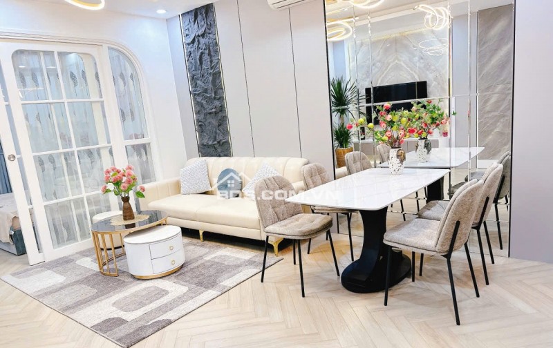 Chính chủ bán căn 1PN dt 53m2 bc Nam View thoáng tại T8 Times city gia bán 6,25 tỷ full đồ như ảnh