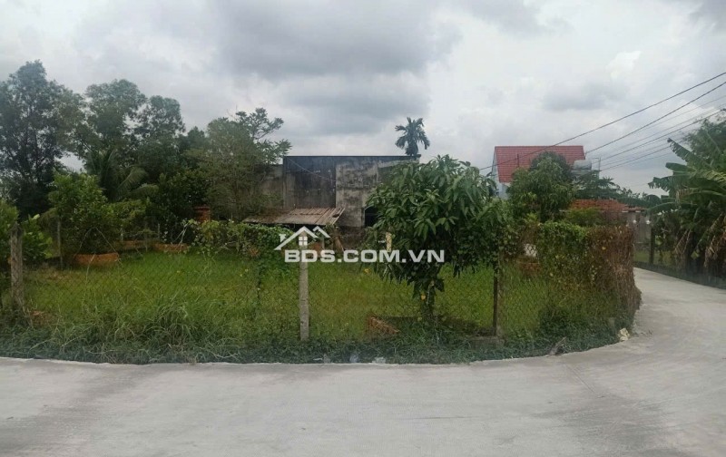 BÁN ĐẤT TẠI HOÀ KHÁNH TÂY NINH, LÔ GÓC 2MT DT600M2 CHỈ 3.2 TỶ. LH:0909909901.
