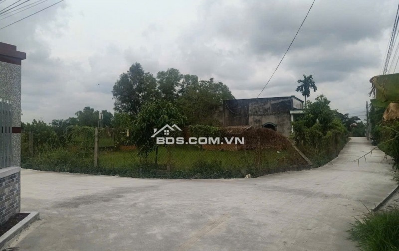 BÁN ĐẤT TẠI HOÀ KHÁNH TÂY NINH, LÔ GÓC 2MT DT600M2 CHỈ 3.2 TỶ. LH:0909909901.