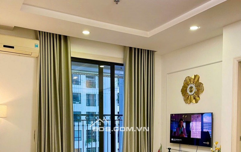 Chính chủ bán căn 2PN diện tích 76m2 ban công nam view thoáng đẹp nhà mới như ảnh giá bán 9 tỷ tai toà T5 Times city