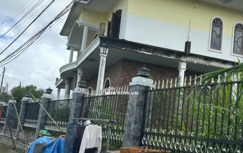 Chỉ với 3 tỷ 700 triệu sở hữu ngay lô đất kèm nhà xây trên đất cách chợ Ngô Quyền khoảng 1km
