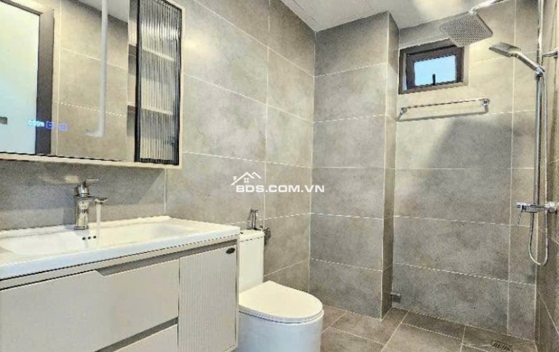 BÁN NHÀ GẦN 10TỶ- VÕ CHÍ CÔNG/ TÂY HỒ -40M2- 6 TẦNG THANG MÁY - 10M RA Ô TÔ -