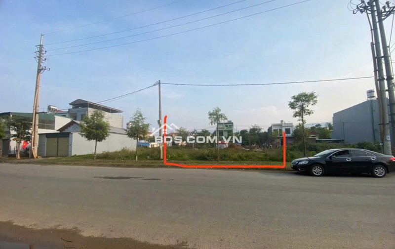 Cần bán đất mặt đường Trường Chinh, trung tâm TP Lai Châu