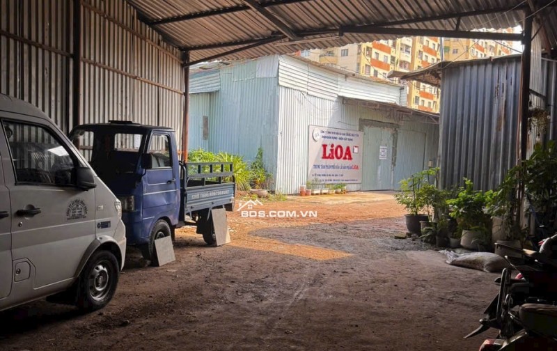Cho thuê kho tại 360 Bến Vân Đồn, Phường 1, Quận 4, TP.HCM.