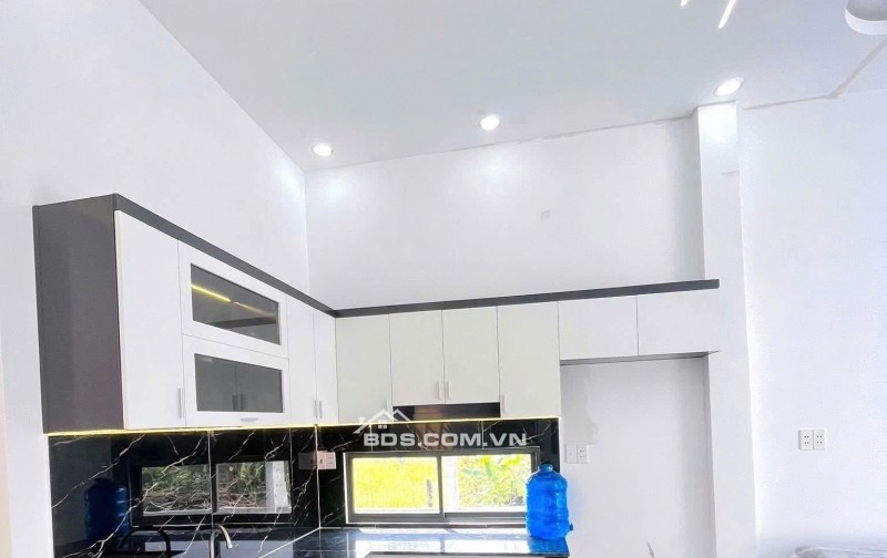 Giảm 100tr cho căn cấp 4 còn 1ty500