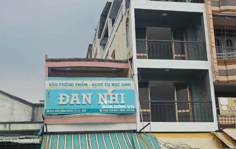 Nhà mặt tiền đường, 70m2, 6 phòng, đường Bến Bình Đông