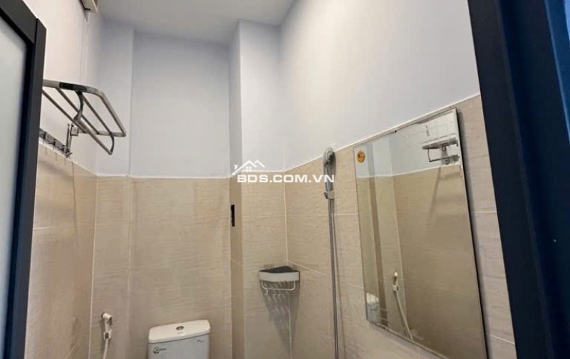 BÁN NHÀ RẺ NHẤT KHU VỰC QUẬN 9, DT 52M2 CHỈ 3,85 tỷ. LH:0352689300