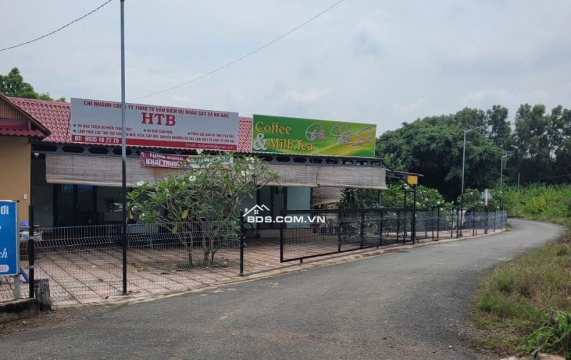 1 sào có 80m thổ cư, đường nhựa, vị trí thoáng mát, thích hợp đầu tư làm vườn