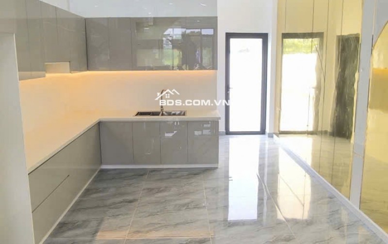 NHÀ 3 TẦNG HIỆN ĐẠI MỚI XÂY TẠI BÌNH CHÁNH – CHỈ 2,7 TỶ