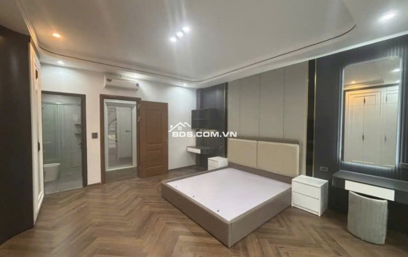 *CHÍNH CHỦ* BÁN NHÀ RIÊNG DOÃN KẾ THIỆN/ CẦU GIẤY- DT 38M2, 6 TẦNG, MT 4.5M- 4 CHỖ QUA NGÕ