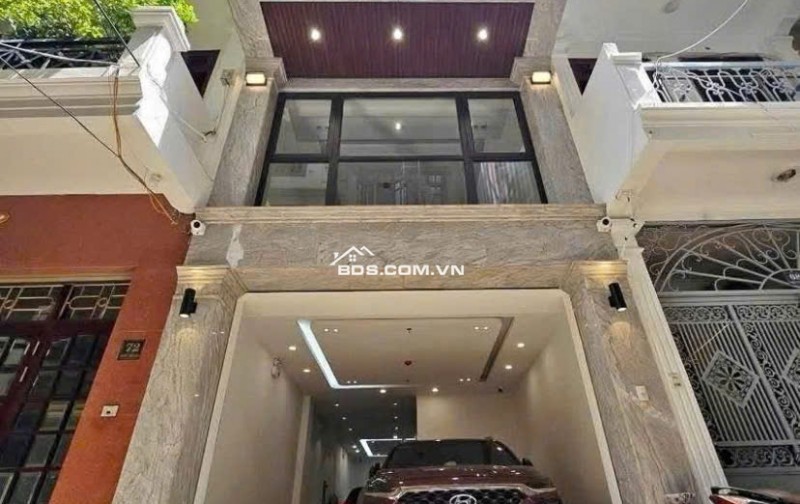 SIÊU PHẨM GARA Ô TÔ, THANG MÁY- NGOẠI GIAO ĐOÀN/ XUÂN ĐỈNH- DT 60M2x 5 TẦNG- MẶT NGÕ Ô TÔ TẢI- KINH DOANH ĐỈNH- HƠN 17 TỶ