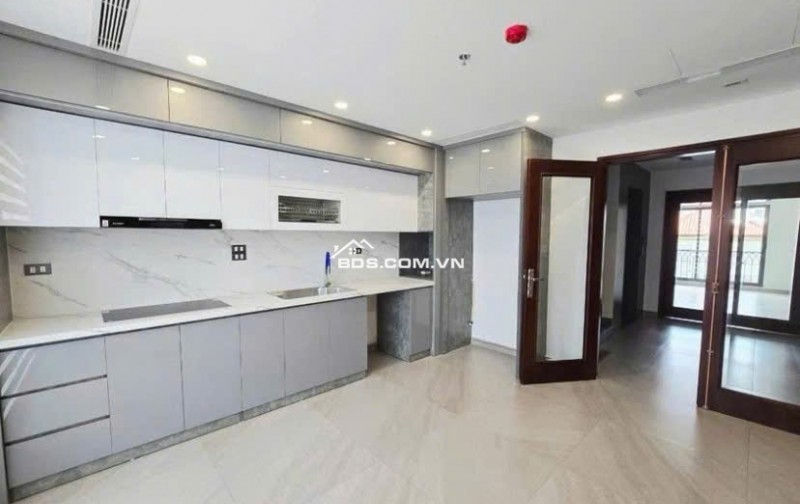 SIÊU PHẨM GARA Ô TÔ, THANG MÁY- NGOẠI GIAO ĐOÀN/ XUÂN ĐỈNH- DT 60M2x 5 TẦNG- MẶT NGÕ Ô TÔ TẢI- KINH DOANH ĐỈNH- HƠN 17 TỶ