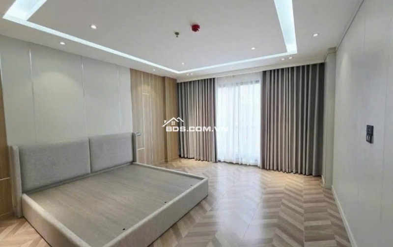 SIÊU PHẨM GARA Ô TÔ, THANG MÁY- NGOẠI GIAO ĐOÀN/ XUÂN ĐỈNH- DT 60M2x 5 TẦNG- MẶT NGÕ Ô TÔ TẢI- KINH DOANH ĐỈNH- HƠN 17 TỶ