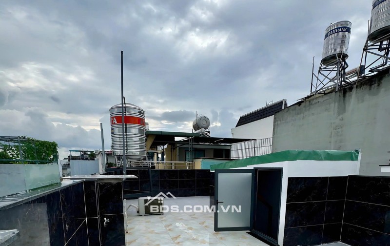 HẺM QUANG TRUNG – NHÀ MỚI 3 TẦNG GIÁ CHỈ 6.8 TỶ. LH:0779351867 – 0764071867.