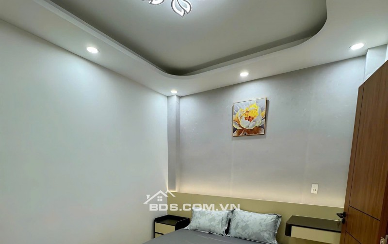 HẺM QUANG TRUNG – NHÀ MỚI 3 TẦNG GIÁ CHỈ 6.8 TỶ. LH:0779351867 – 0764071867.