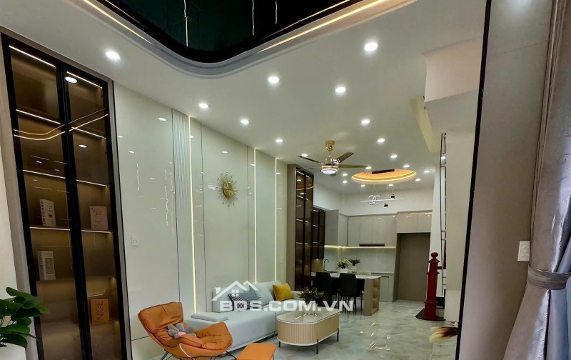 HẺM QUANG TRUNG – NHÀ MỚI 3 TẦNG GIÁ CHỈ 6.8 TỶ. LH:0779351867 – 0764071867.