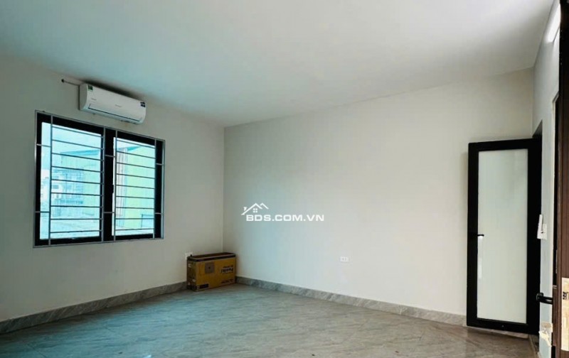 BÁN NHÀ – 30M2- 3 TẦNG – 2.2 TỶ– NGUYỄN XIỂN- THANH XUÂN