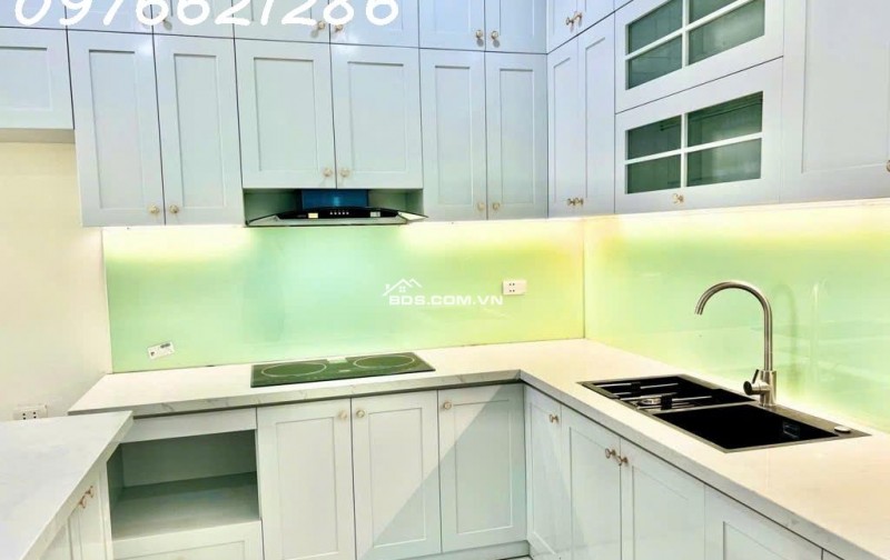 BÁN NHÀ 59M² GẦN CẦU CHUI – NGUYỄN VĂN CỪ, Ô TÔ ĐỖ CỔNG – DÂN XÂY 3 TẦNG CHẮC CHẮN, GIÁ CHỈ HƠN 6 TỶ