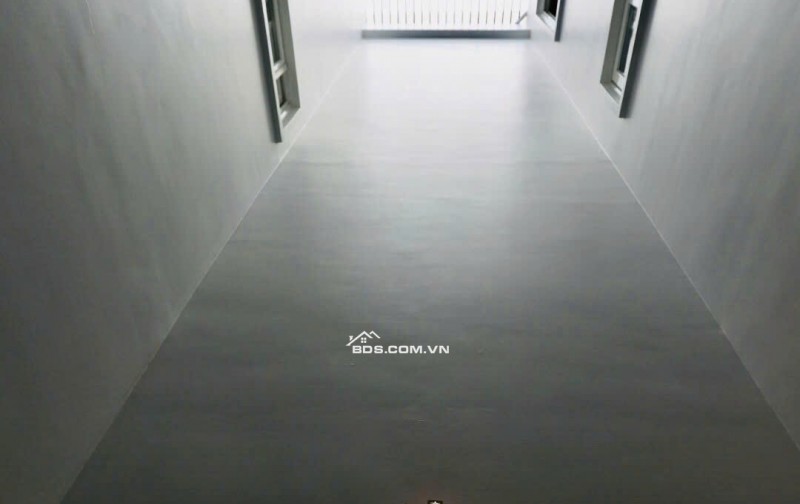 Bán nhà đẹp trung tâm Quận 1 – nhà mới xây, 3 tầng, 4 phòng ngủ, dọn vào ở ngay