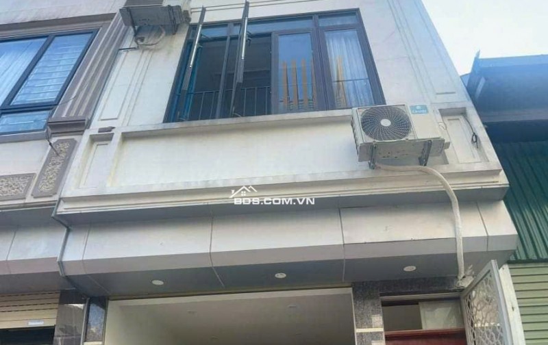 GIẾNG SEN LA KHÊ, PHÂN LÔ OTO VÀO NHÀ, KINH DOANH TỐT, VỈA HÈ ĐÁ BÓNG, VIEW CÔNG VIÊN,