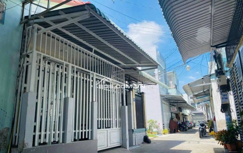  BÁN NHÀ CẤP 4 – MỸ HÒA 3, TRUNG CHÁNH, HÓC MÔN – GIÁ 835 TRIỆU 