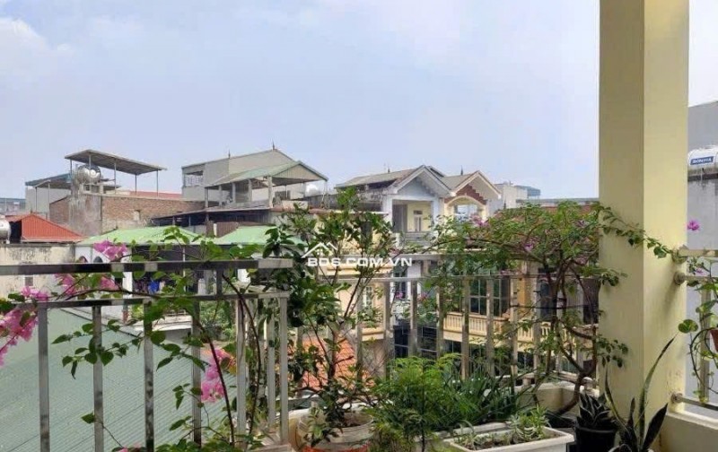 NHÀ DÂN XÂY XUÂN ĐỈNH 51M- NHỈNH 13TỶ NGÕ THÔNG - Ô TÔ VÀO NHÀ - KINH DOANH SỐ ĐẸP, NỞ HẬU - GIÁ TỐT