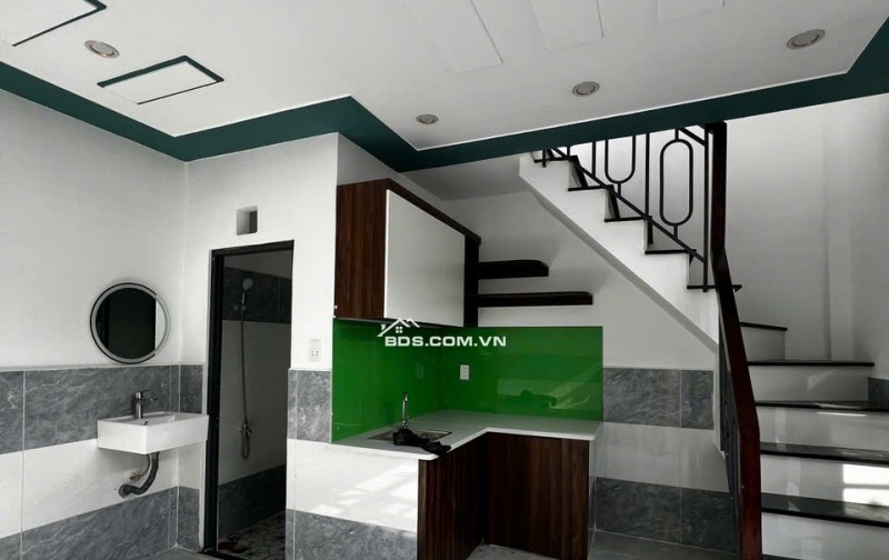 NHÀ HÓC MÔN 24M2, GIÁ 690TR, SHR