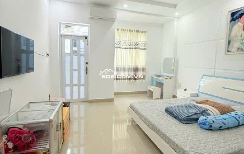 Mặt tiền kinh doanh Huỳnh Thị Đồng – vị trí đẹp – nhà 3 tầng mới – 62m² – giá 9.8 tỷ