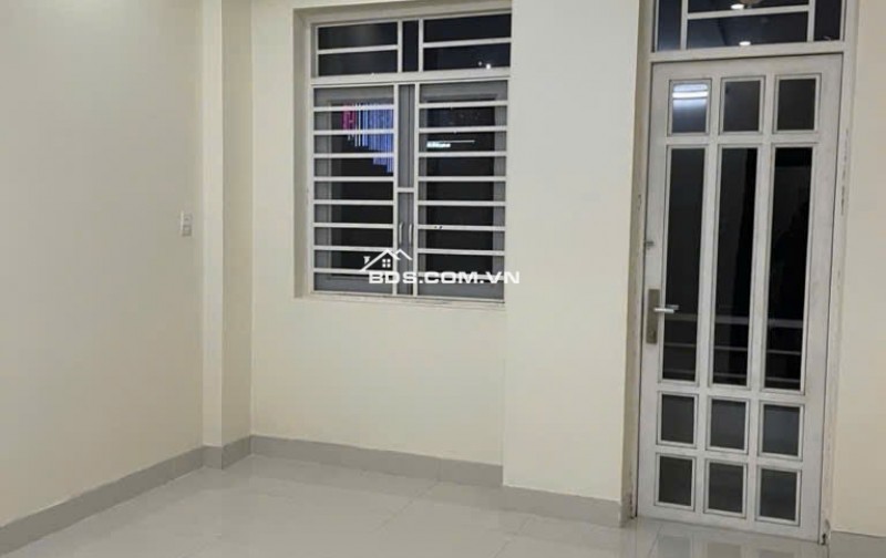 NHÀ 3 TẦNG BTCT PHÚ THUẬN Q7 –4x19- 6ty5