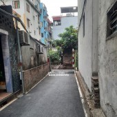 CHO THUÊ NGUYÊN CĂN HỘ GIA ĐÌNH XUÂN ĐỈNH 35M2X3T VỚI 2PN GIÁ 7.5 TR/TH