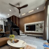 Nhà 3 tầng mới 100% sát biển Nguyễn Tất Thành- FULL nội thất hiện đại Y hình