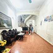 Nhà Đường Cầu Giấy - Phân Lô - Oto 5 Tạ - Ngõ Thông KD - 65mx5T - MT 4M - 15 Tỷ