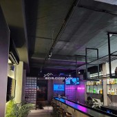 Sang quán bar mặt bằng lầu 3, KP Nhật hẻm 8A Thái Văn Lung Q1