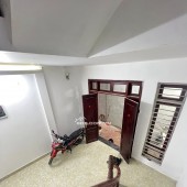 BÁN NHÀ TÂY HỒ - LẠC LONG QUÂN, GẦN HỒ TÂY, DT43m2, 5 tầng, MT4m, 5P. ngủ (Chỉ 8.5 tỷ)