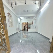 Nhà đường Nguyễn Thượng Hiền 5 tầng, 4pn gần trung tâm giá chỉ 6,25 tỷ ,nhà mới cứng đầu tư ngon