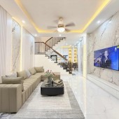 TỔ ẤM LÝ TƯỞNG GIỮA TRUNG TÂM – NHÀ 4 TẦNG, SÂN BBQ, PHÁP LÝ CHUẨN