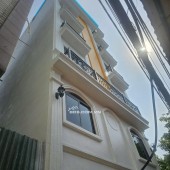 Bán tòa CHDV Giáp Bát 22 Phòng, dòng tiền 1 tỷ 452tr - Tương đương lãi suất 7.5% năm.