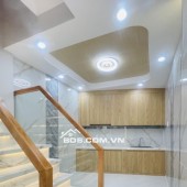 Bán nhà HXH Ni Sư Huỳnh Liên, phường 10, Tân Bình - 3 tầng - 32m2 (3.1m x 11m) giá 4,35 tỷ TL