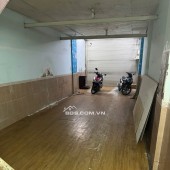 Nhà mặt tiền đường, 70m2, 1 trệt 1 lửng, đường Bến Bình Đông