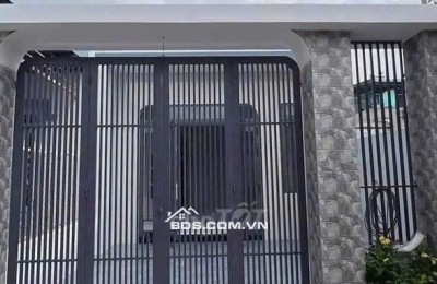 KÈO THƠM  CĂN NHÀ CẤP 4 SỔ RIÊNG THỔ CƯ Chiều Dài 25M GIÁ 1.43 TỶ