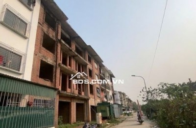 Bán biệt thự xây thô khu cổ nhuế 2 sau bệnh viện phương đông Hà Nội .DT 92m2 nhỉnh 20 tỷ