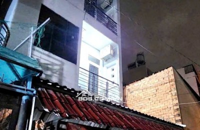 Bán nhà 1 trêt 2 lầu 4PN 2WC hẻm 911/ Quang Trung P14 Gò Vấp