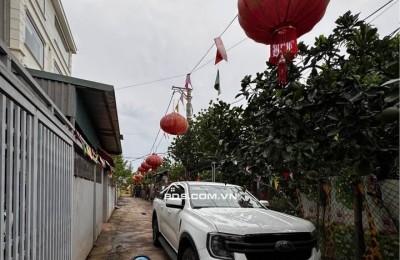 Nhà Nguyễn Khoái - Phân Lô Oto  - Nở Hậu - Ngõ Thông KD