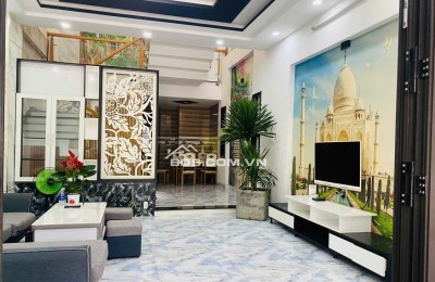 Bán nhà 3 tầng 3 mê đường Ngọc Hồi - sát Lý Thái Tông