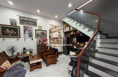 Bán nhà 2 mê đúc chăc chắn kiệt Phú Lộc 19 - Nhà Cách đường chính 22m