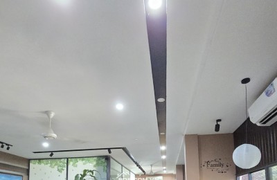 Bán nhà lô góc 3 mặt tiền Mỹ An, 147.5m², 2 tầng, dòng tiền 50 triệu/tháng, gần biển