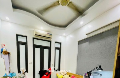 NHÀ PHÂN LÔ ĐƯỜNG CẦU GIẤY - NGÕ NÔNG -2 MẶT THOÁNG  30M2x5T MT5M - 8.25TỶ