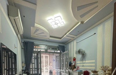 Cần bán nhà 1 trệt 2 lầu đường số 44 Trương Đình Hội P16 Q8