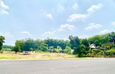 NỢ TIỀN BÁN GẤP 275M2 ĐẤT THỔ CƯ SÁT CHỢ, TR.HỌC GẦN KCN ĐANG HĐ. GIÁ 190TR